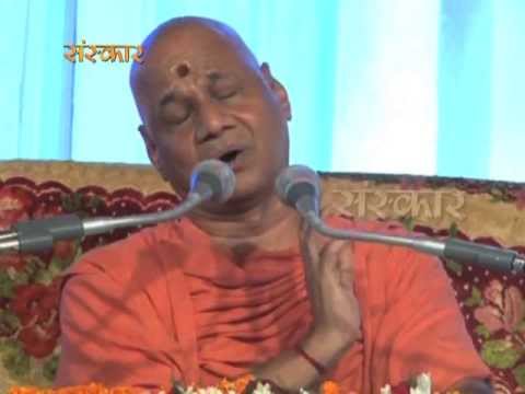 Sankirtan   Narayan hai   Shri Govind Dev Giri Ji Maharaj
