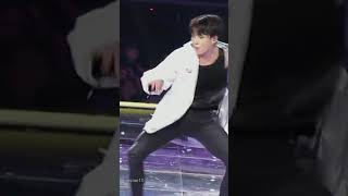 Bts - Jungkookie 16 Shots