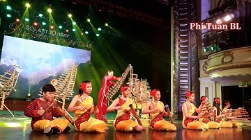 Suối đàn Tơ rưng hòa tấu nhạc cụ  Sol Art