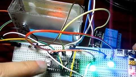 Климат контроль для перепелятника на Arduino.