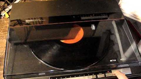 Technics SL-QL15 Quartz Direct Drive Automatic Turntable System