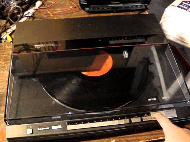 Technics SL-QL15 Quartz Direct Drive Automatic Turntable