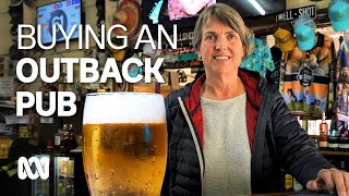 Tracy had never poured a beer. That didn't stop her from buying an outback pub  | ABC Australia