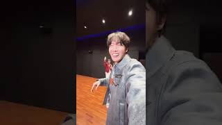 Jhope on the Street challenge with performance directors🔥 #jhope_onthestreet #on_the_street #bts