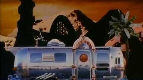 Michael.Jackson -Leave Me Alone Official Music Video