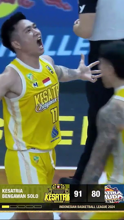 Andre Rorimpandey! It's raining threes in Solo!