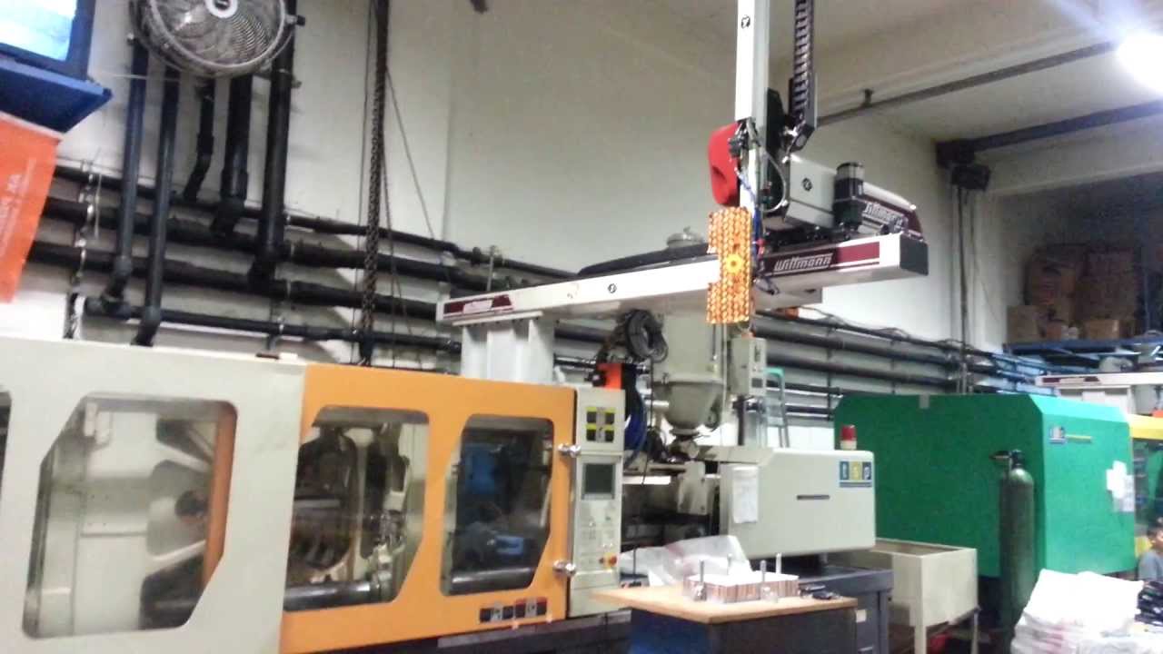 TSP Makina TSP X Serisi TSP X 280 Robotlu Komidin Kapa Basarken