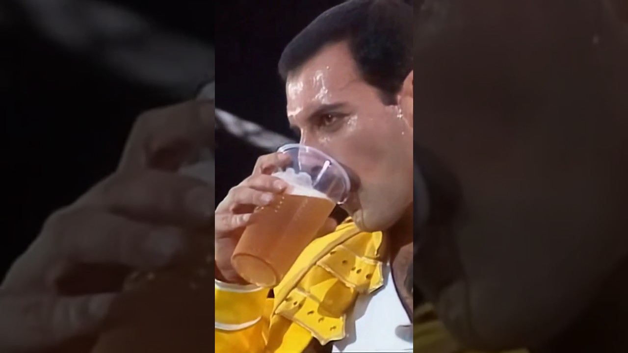 YouTubeでFreddie Mercury drinks beer at the 1986 Wembley concert  #freddiemercury #queen #shortsを視聴 YouTubeでFreddie Mercury drinks beer at the 1986 Wembley concert  #freddiemercury #queen #shortsを視聴