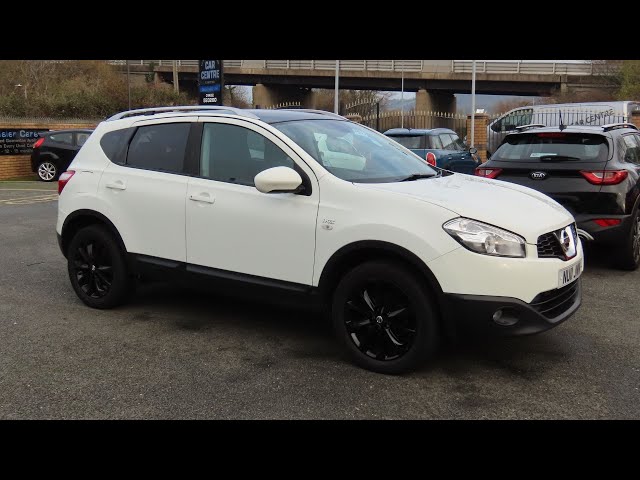 2011 Nissan Qashqai 1.5 DCI N-Tec - Start up and in-depth tour