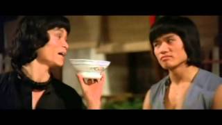 Shaolin Rescuers (1979) Philip Kwok & Lo Meng fighting over a bowl