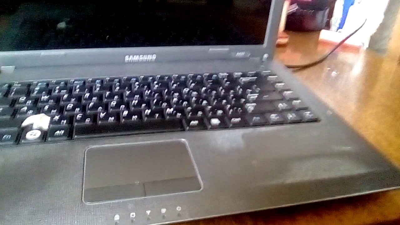 Как сломать свой ноутбук - YouTube