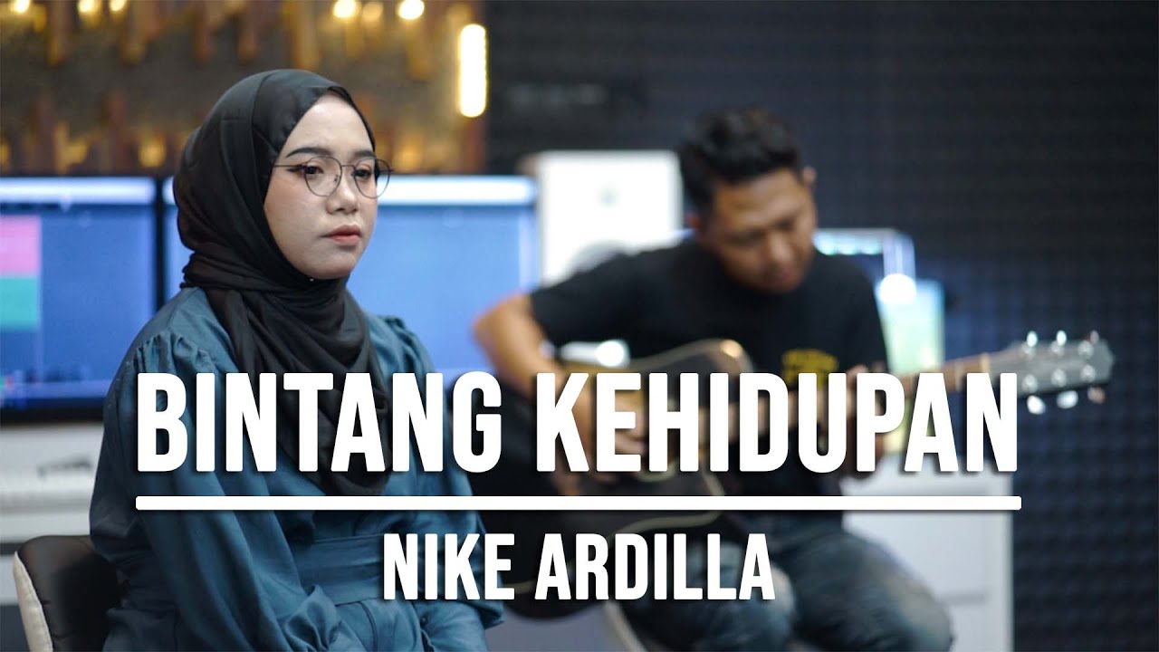 BINTANG KEHIDUPAN   NIKE ARDILLA LIVE COVER INDAH YASTAMI