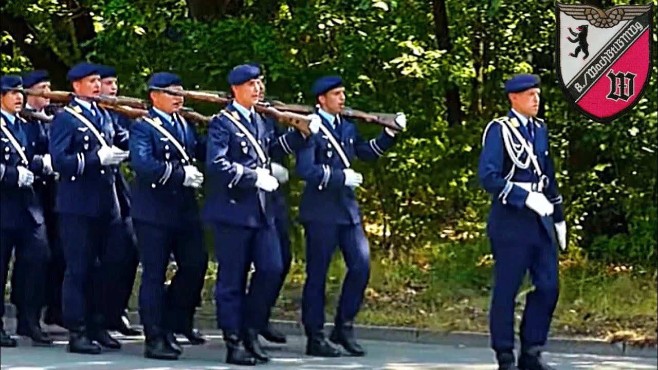 Es Ist So Schön Soldat Zu Sein Text Es ist so schön, Soldat zu sein, Rosemarie! 8./Wachbataillon der