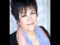 Phoebe Snow RIP sings Somewhere Over the Rainbow