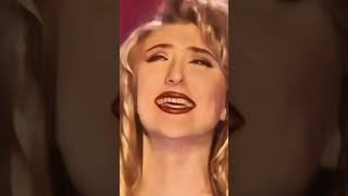 Güllü - Gülüm Var