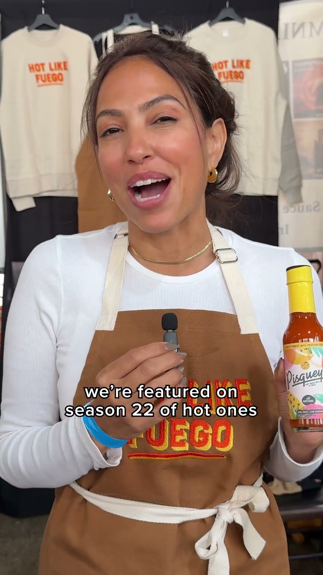 Can hot sauce experts GUESS how hot the Season 25 Hot Ones sauces are? ??