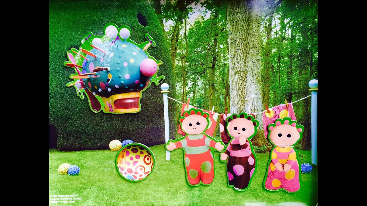 in the night garden magnetic play set