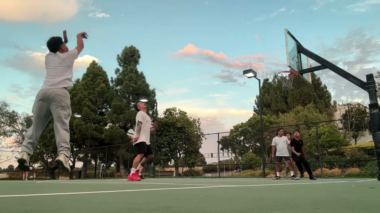 (Justin/Gian/Kino) vs (Ian/Jeffrey/Liam)