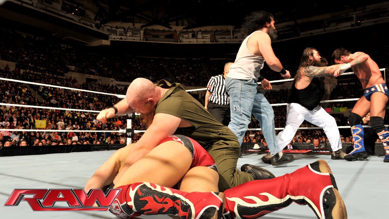 CM Punk & Daniel Bryan vs. The Wyatt Family - 2-on-3 Handicap Match: Raw, Nov. 25, 2013