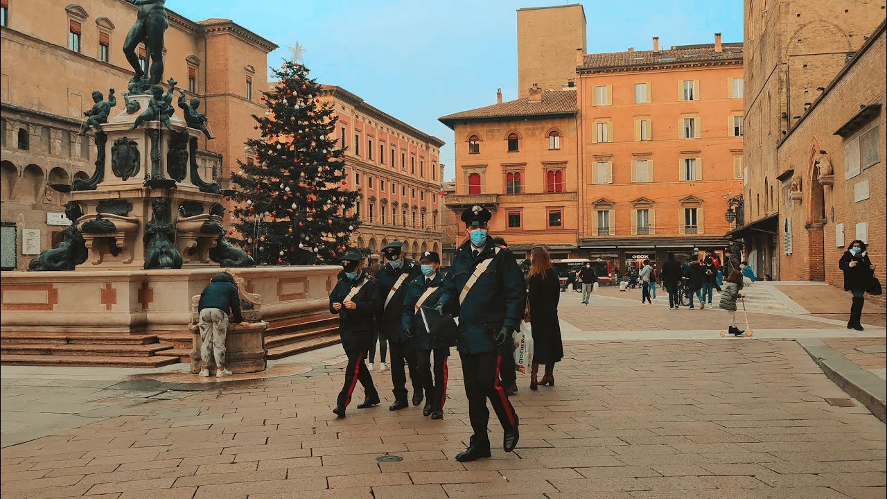 Winter Walk. Italy. Bologna 4k Virtual Walking Tour around the City
