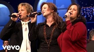 Charlotte Ritchie,Reggie & Ladye Love Smith - Rejoice With Exceeding Great Joy [Live] chords