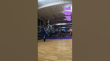 #323 Juggling Success 5 Clubs 70 Catches (3/26/2023)