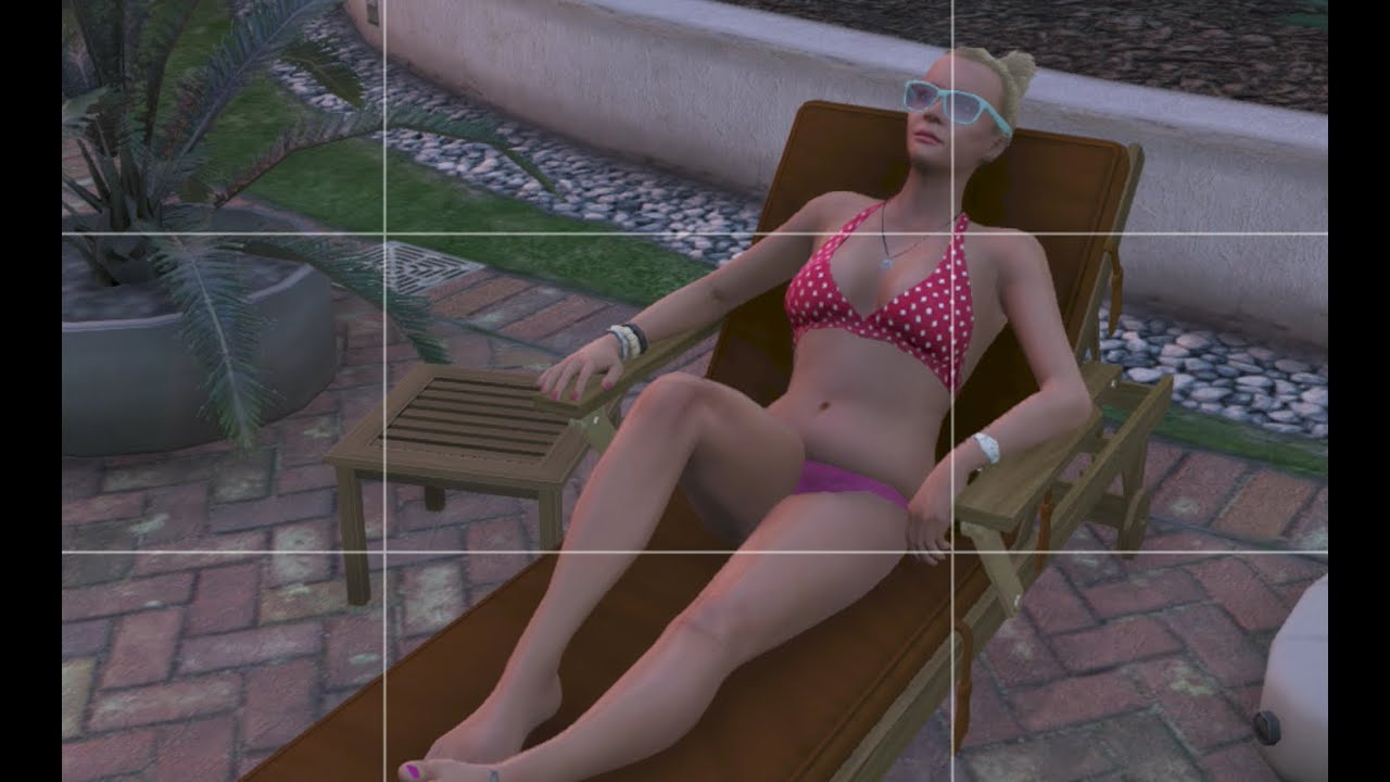 Grand Theft Auto V - Trevor Taking Photos Of Tracey In A BIKINI - YouTube