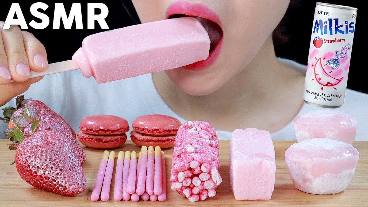 ASMR Strawberry Desserts Eating Sounds | 딸기디저트 먹방 | MINEE EATS - YouTube