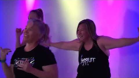 2 MILE WALK DANCE 💃 CARDIO PARTY WORKOUT | 20 MINUTES OF PURE FUN