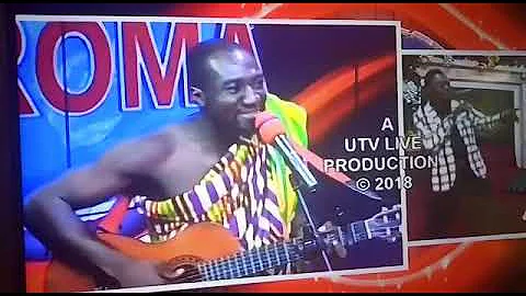 Kojo Nkansah Lilwayne dancing to Bobolebobo on UTV