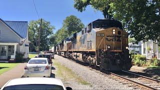 Train Passes Through Crowded Neighborhood! Houses Face Tracks Like Main Street, USA, Kentucky Trains