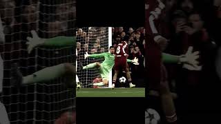 Thibaut Courtois Save☠️ #football #courtois #viral #viralshorts