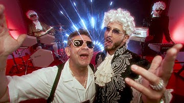 Thumbnail of Łobuzy ft. Zenek Martyniuk - Mandacik (Oficjalny Teledysk)