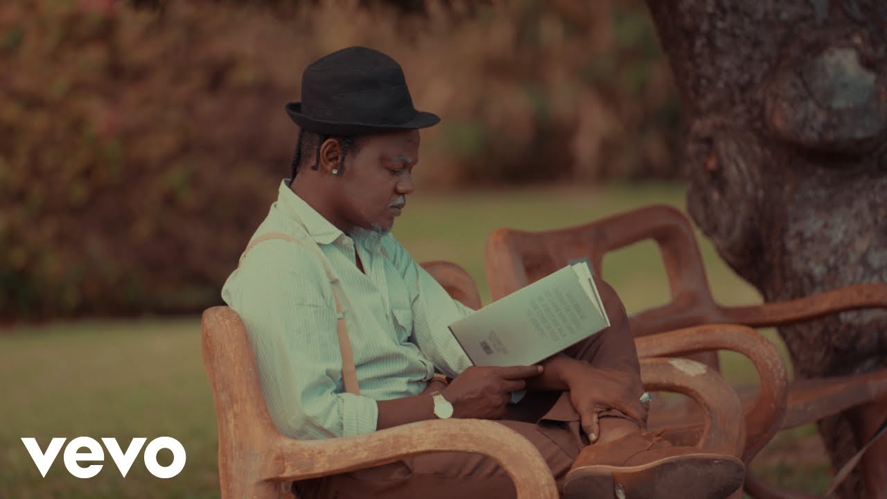 10Tik, Troublemekka – Biography (Official Video) 10Tik, Troublemekka – Biography (Official Video)