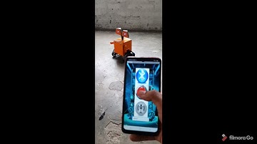 ROBOT WALL-E CONTROLADO POR VOZ (Arduino)