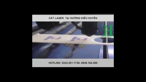 Cắt Laser trên mica trắng sữa làm móc chìa khóa
