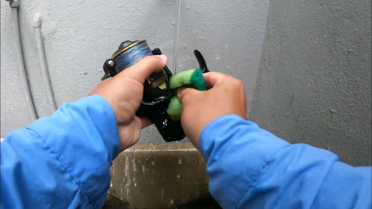 How to clean your fishing Reel after a session YouTube