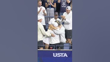 Sabalenka CELEBRATES! 🏆