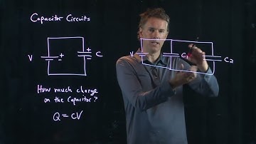Capacitors in Parallel | Physics with Professor Matt Anderson | M22-11