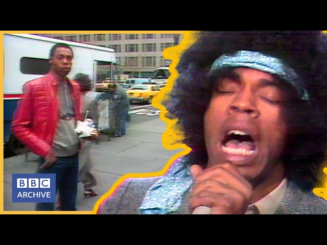 1984: MICHAEL WINSLOW: The Man of 10,000 Sound Effects | Celebrity Profile | BBC Archive class=