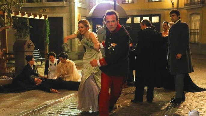 Akacjowa 38”: Teresa mdleje w ramionach Mauro! Pablo odkrywa spisek, a  Arturo atakuje Simóna - YouTube