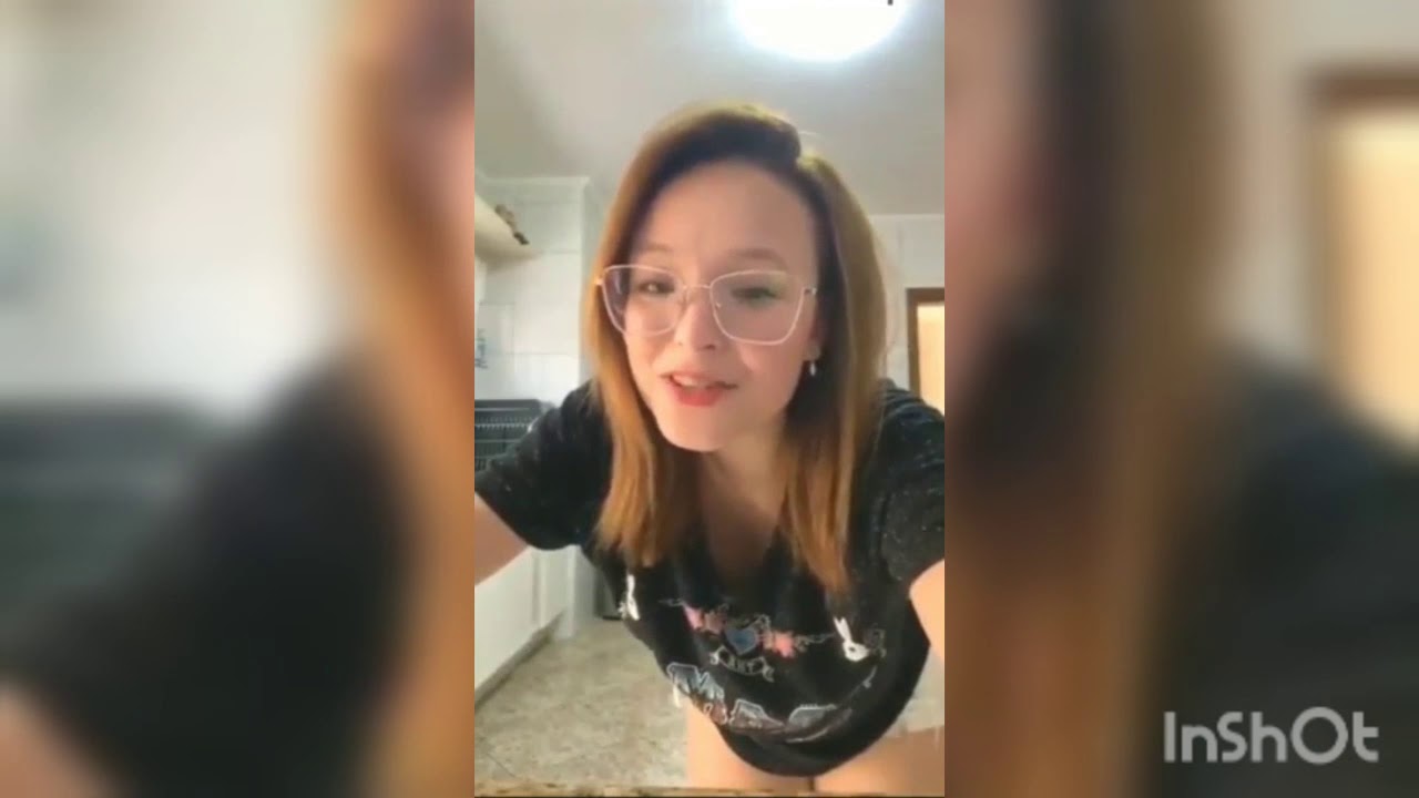 Larissa Manoela Mostrando Peitinho Peito Inscreva Se Para Receber