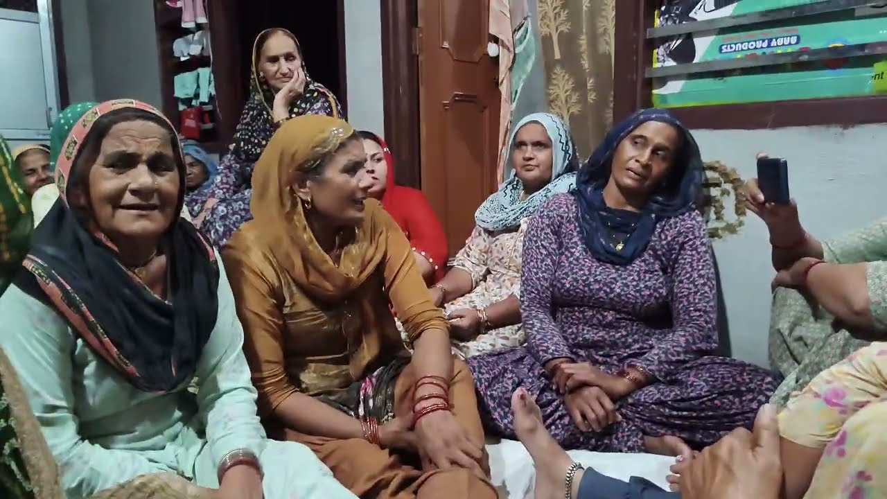 किस ने बुलायी ननद किस घर आई ननद भाभी की नोक झोंक का बहुत ही प्यारा जच्चा गीत 