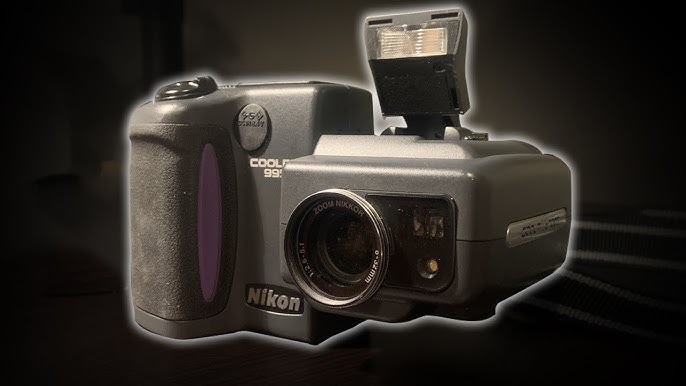 Nikon Coolpix 2200 digital camera