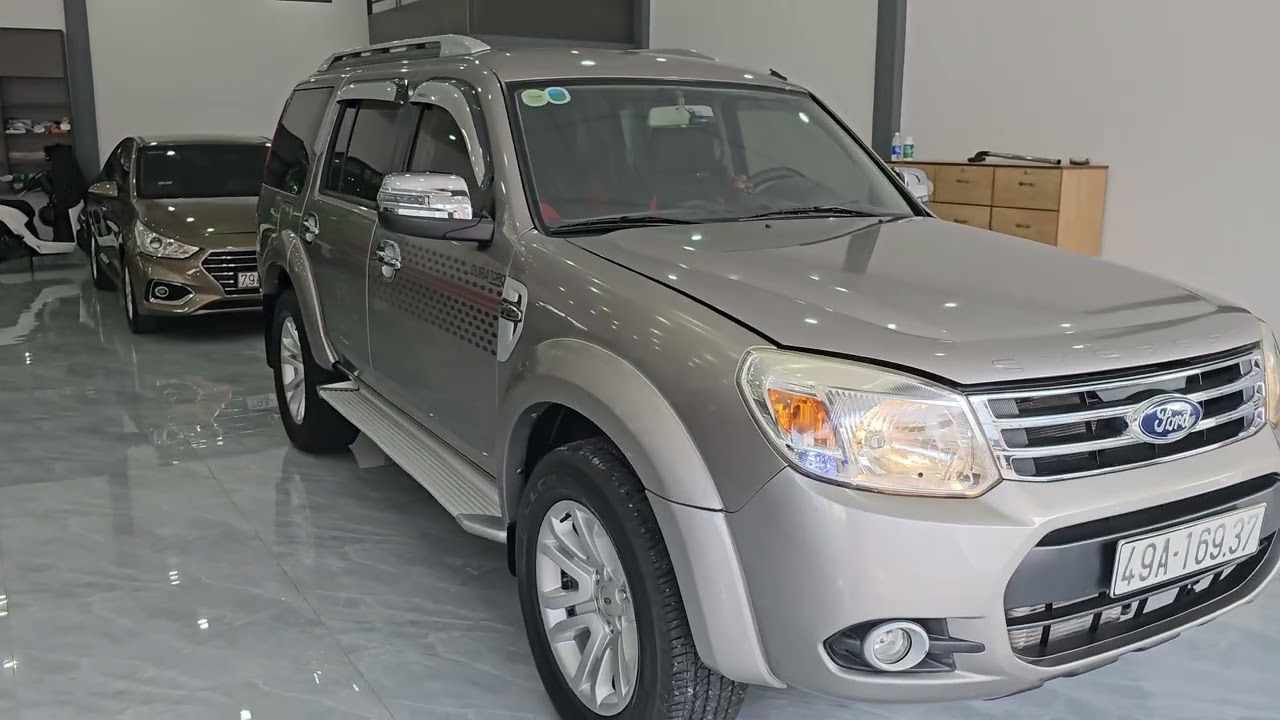 Ford everes 2014 máy dầu fom mới tiết kiệm là ở đây 0961408726