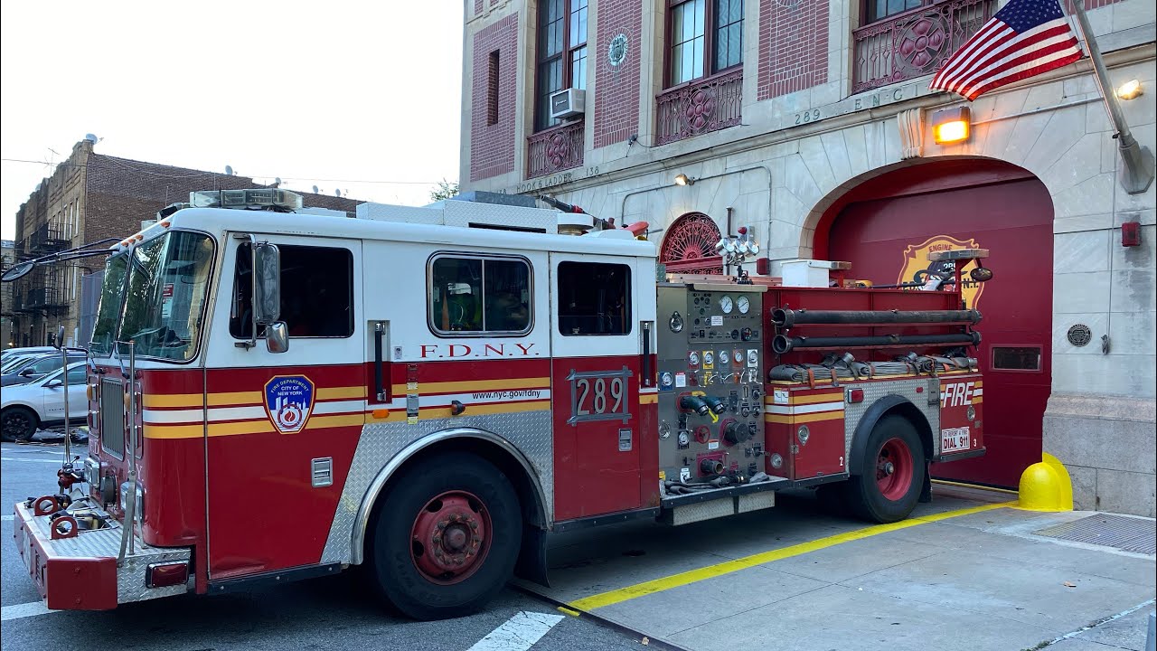FDNY ENGINE 289 RESPONDING FROM QUARTERS ON 43RD AVENUE IN CORONA AREA OF QUEENS IN NEW YORK