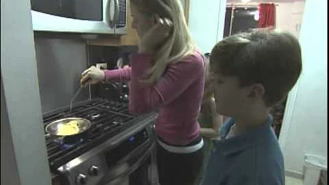 New study shows nearly half households have moms as the breadwinner