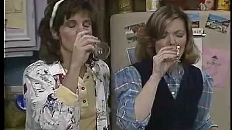 KATE AND ALLIE S02E22