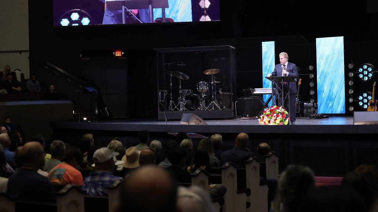 When Heroes Fall - Sunday Morning With Evangelist Tiff Shuttlesworth