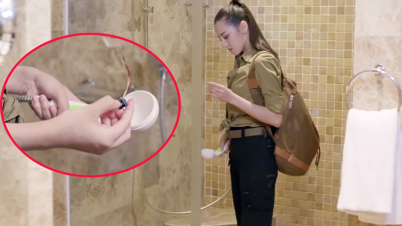 教練讓訓練生找出酒店裏的危險物品，不料全員只有灰姑娘跟高富帥找出2處，太強了